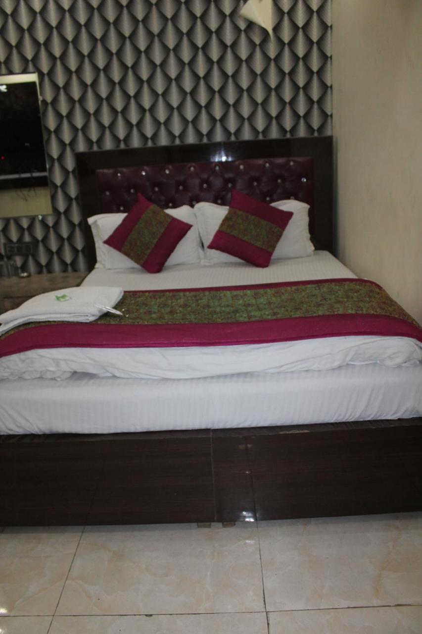 Hotel Marwari@New Delhi Railway Station Eksteriør bilde